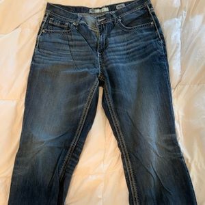 Lightly worn BKE Seth loose cut jeans (36XL)